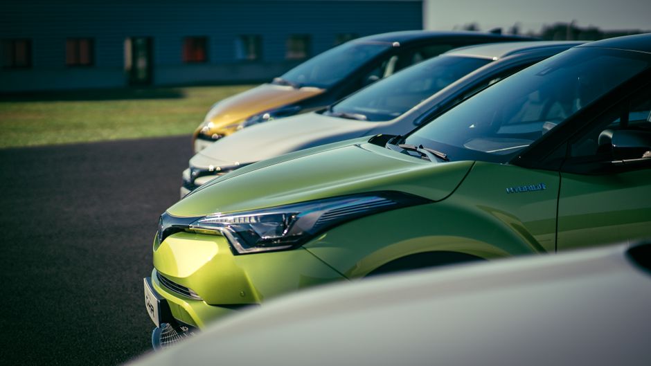 Why Irish Drivers Are Ditching Small Hatchbacks for Crossovers: The Rise of the Compact SUV
